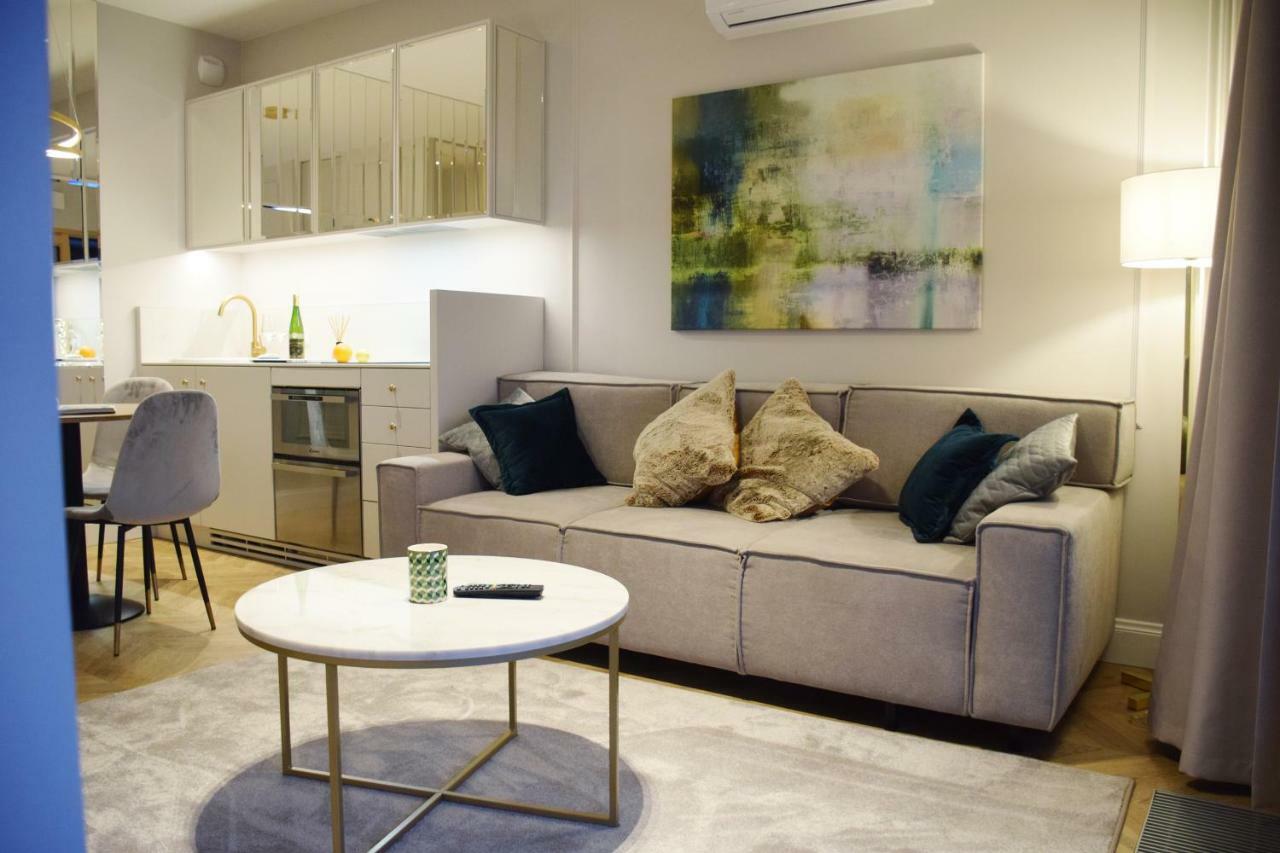 Mennica Residence Apartments By Renters Prestige Warszawa Eksteriør bilde
